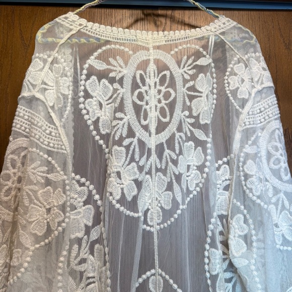 Altar'd State Ivory Mesh Embroidered Duster Lightweight Kimono Festival Boho - Picture 10 of 13